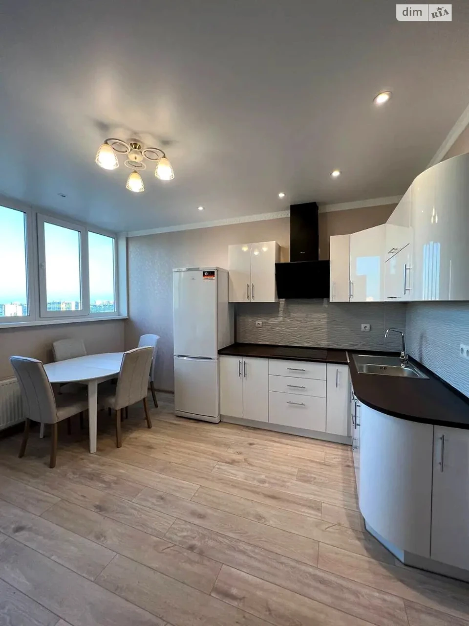 Long-Term Rental Apartment, Oleksandrivs'ka Slobidka