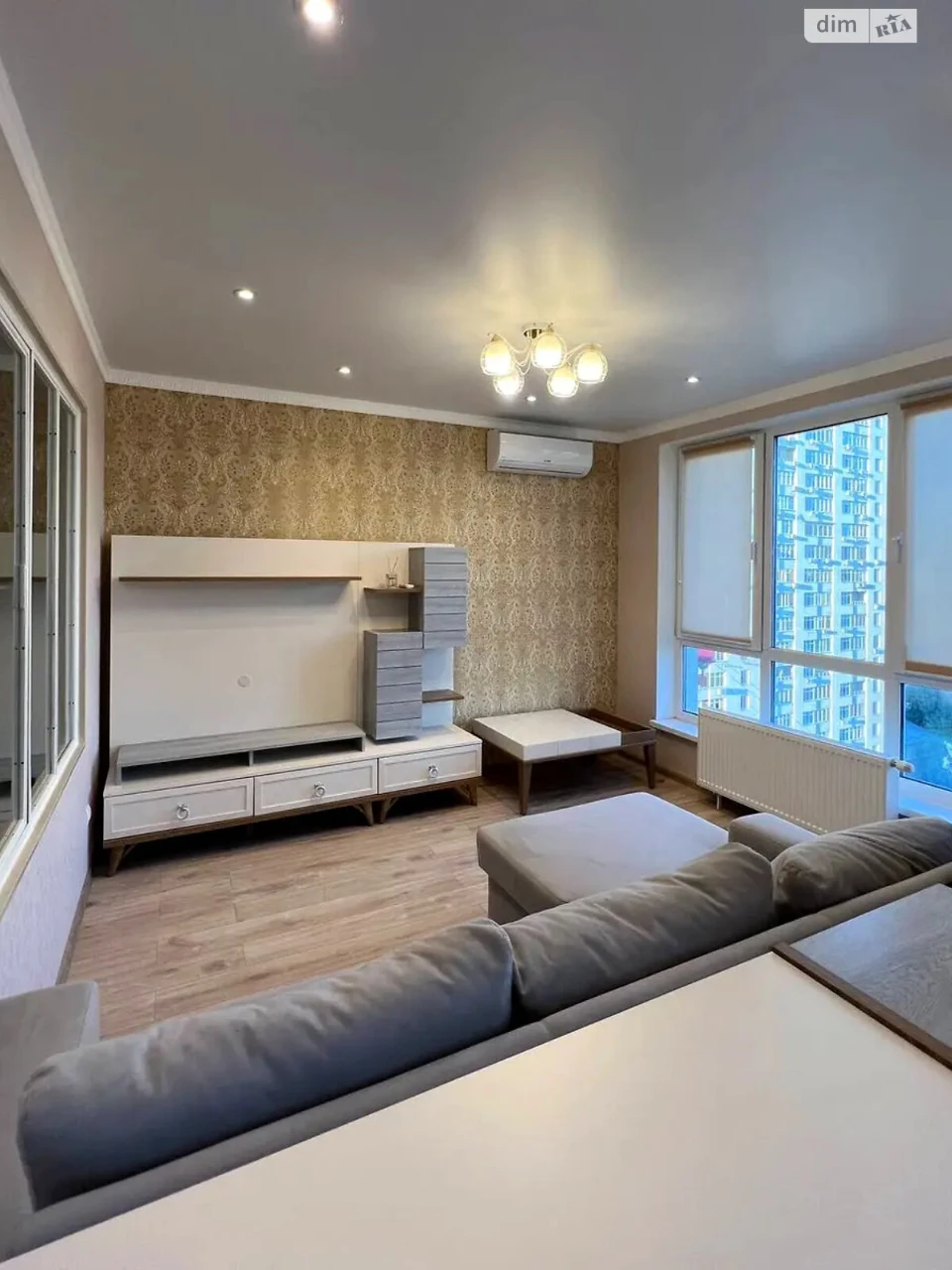 Long-Term Rental Apartment, Oleksandrivs'ka Slobidka
