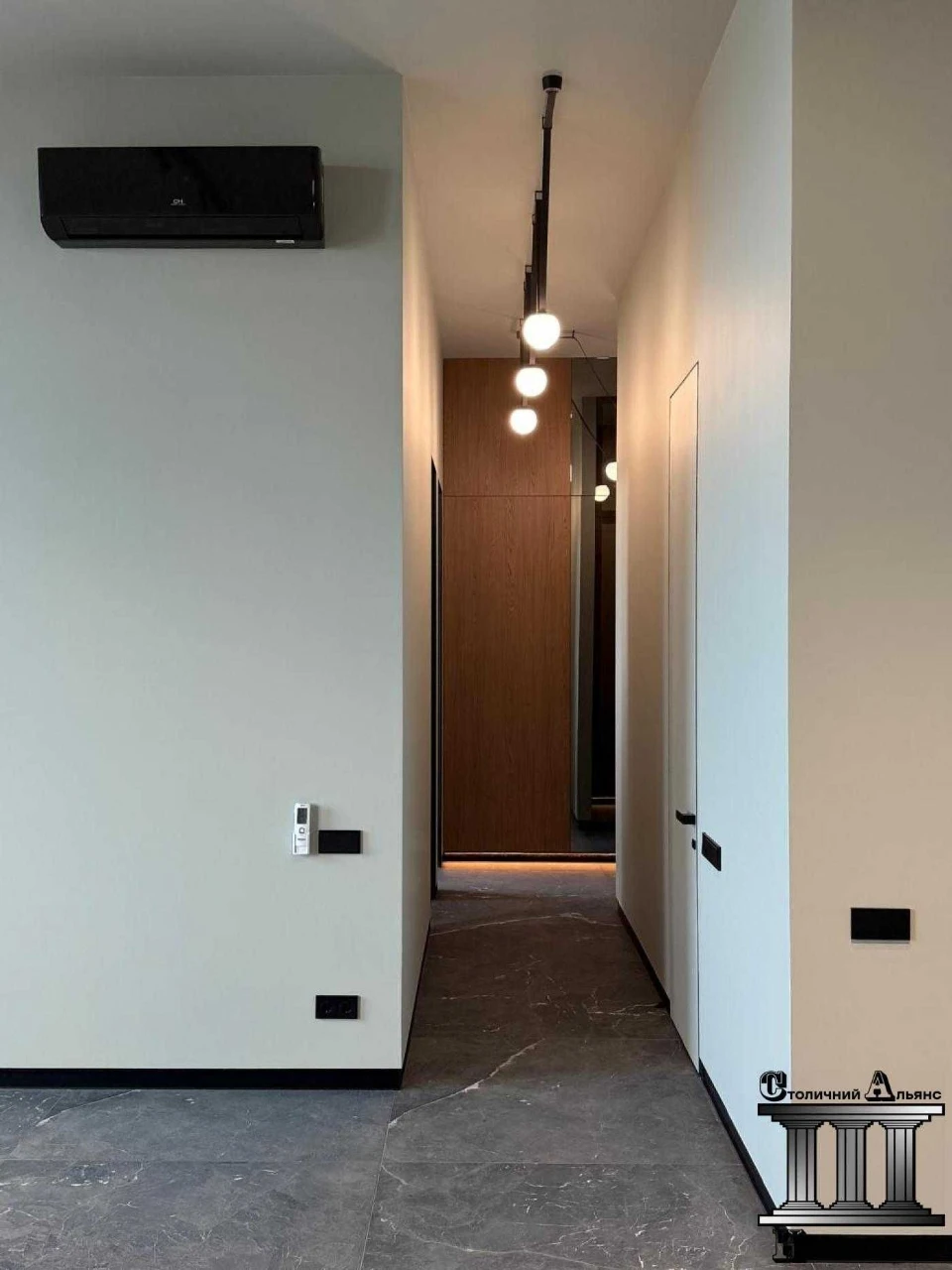 New, designer 3-bedroom apartment, 109 sq.m, Manhattan City complex, KPI. Floor