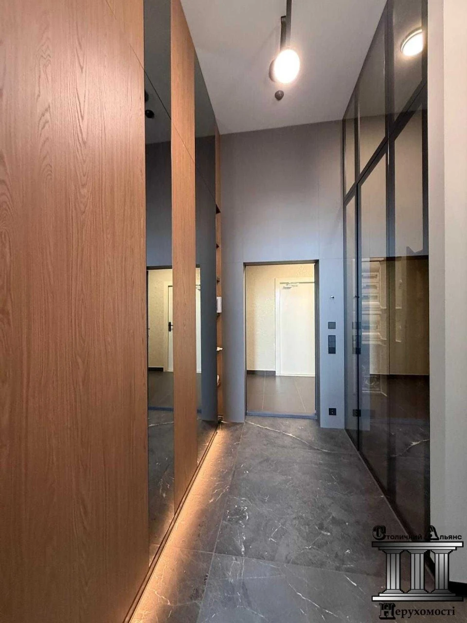 New, designer 3-bedroom apartment, 109 sq.m, Manhattan City complex, KPI. Floor