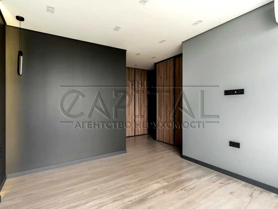 Apartment. Eugene Sverktyka st.
