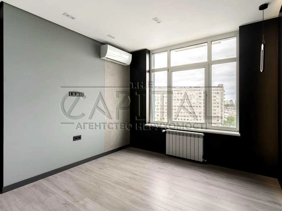 Apartment. Eugene Sverktyka st.
