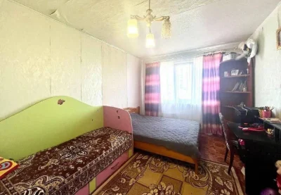 Sale of a 3-room apartment in Oleksiyevka