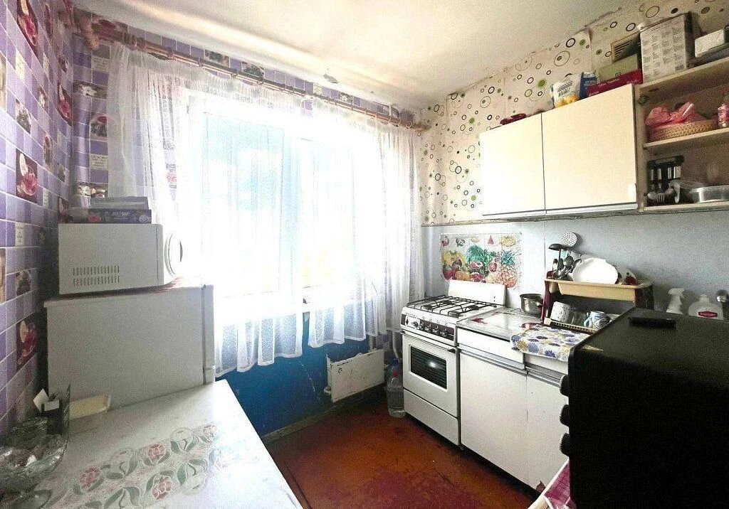 Sale of a 3-room apartment in Oleksiyevka