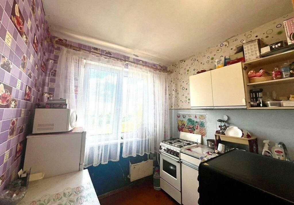 Sale of a 3-room apartment in Oleksiyevka