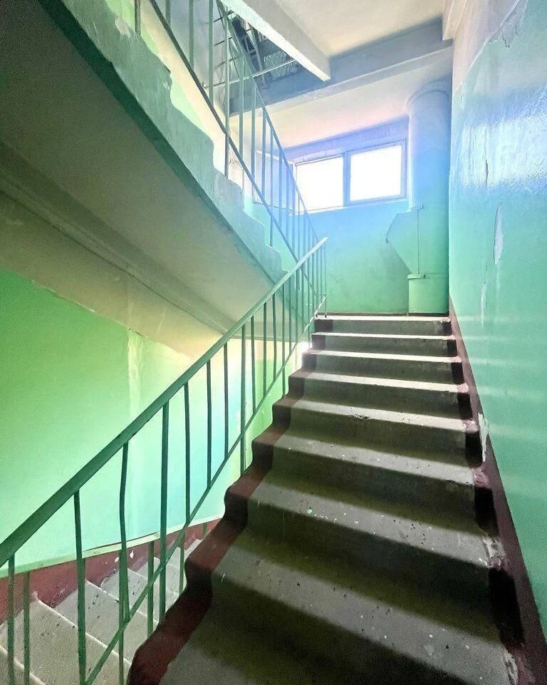 Sale of a 3-room apartment in Oleksiyevka