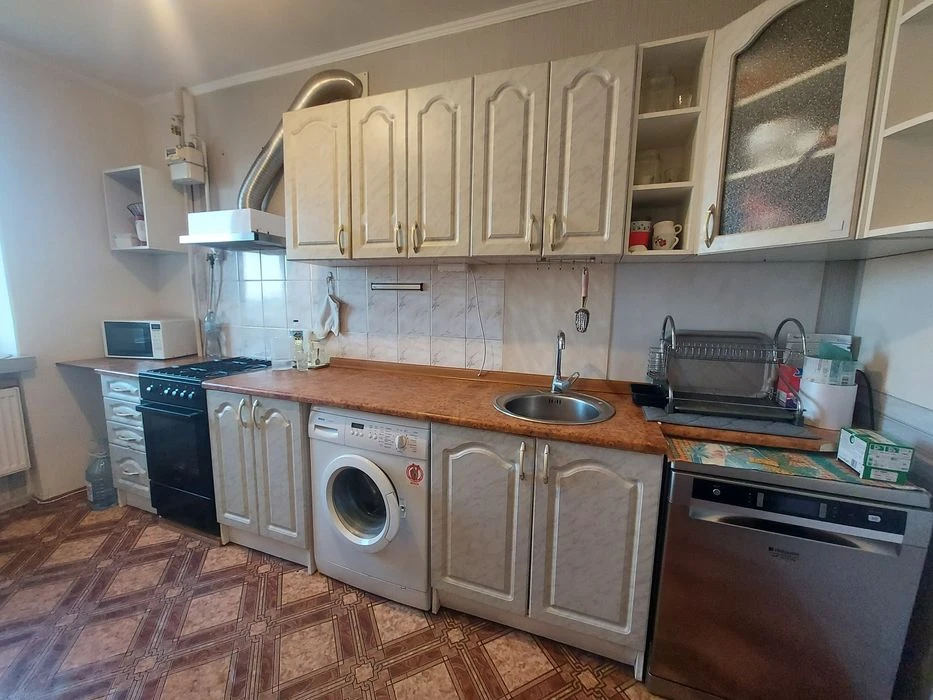 Продаж 3 кімнатної квартири