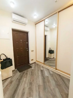 Продам 1 комн. квартиру на Краснова