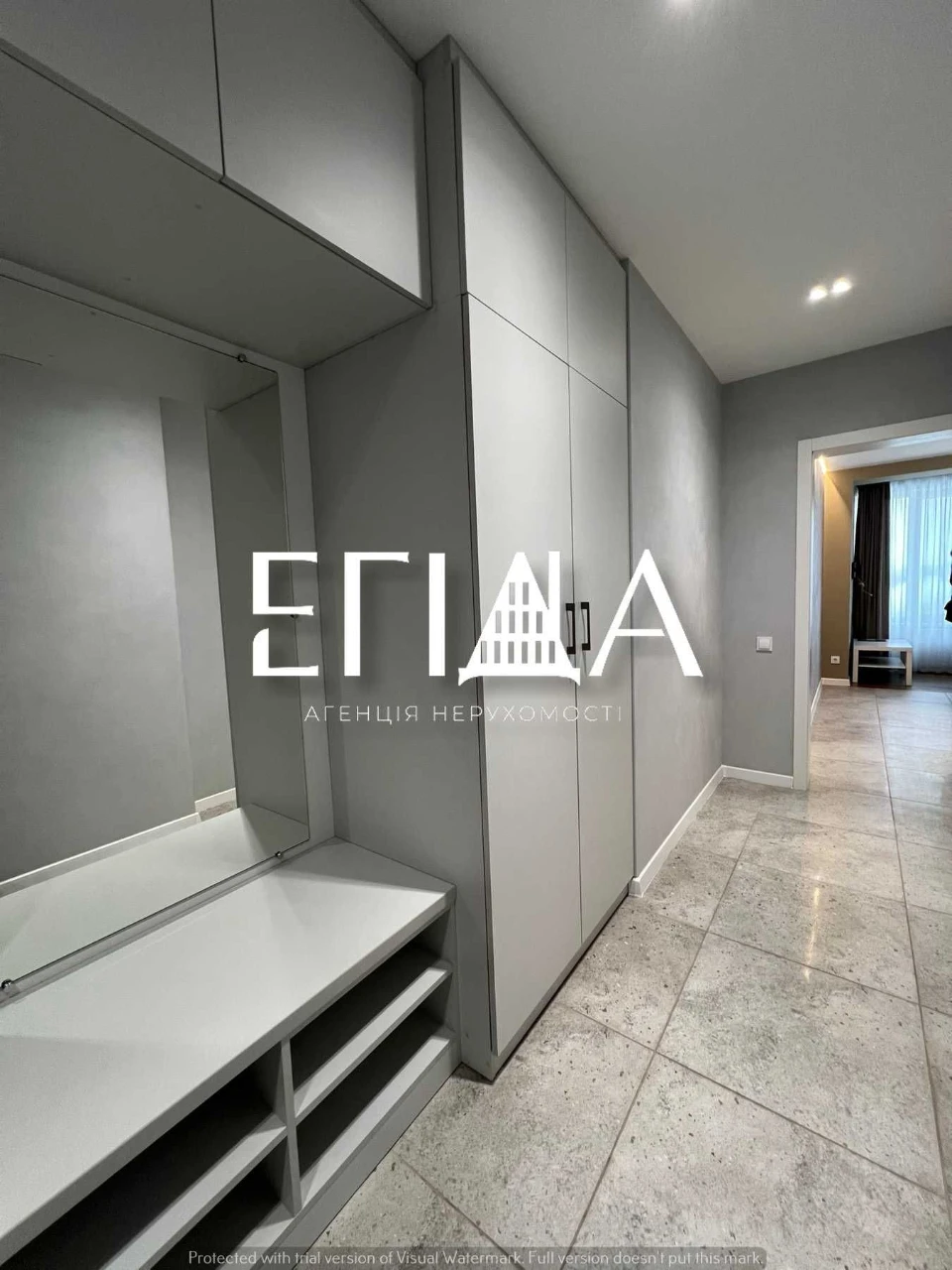 3-bedroom apartment! State property! 65 sq m! Renovated! Furniture and appliances