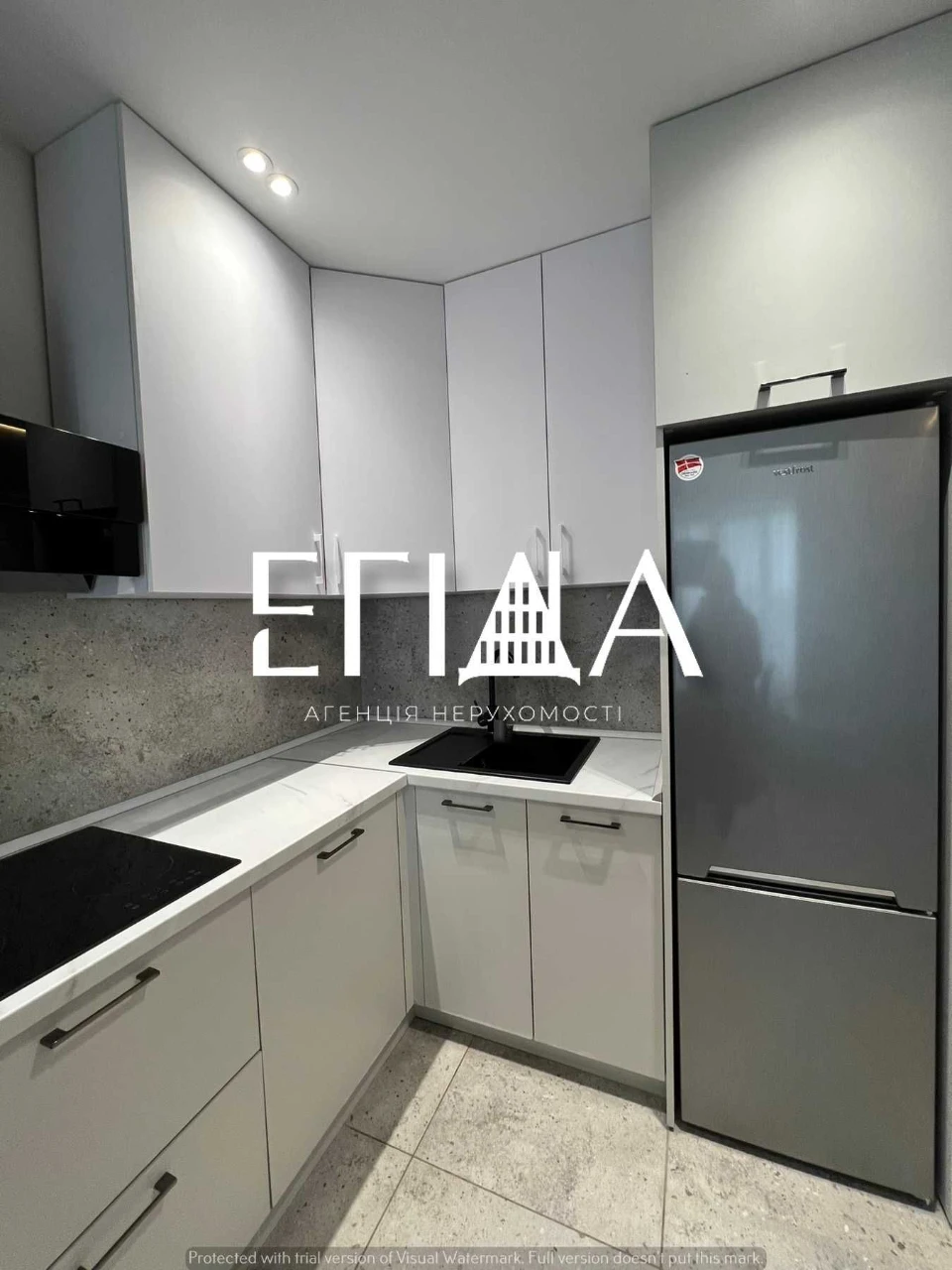 3-bedroom apartment! State property! 65 sq m! Renovated! Furniture and appliances