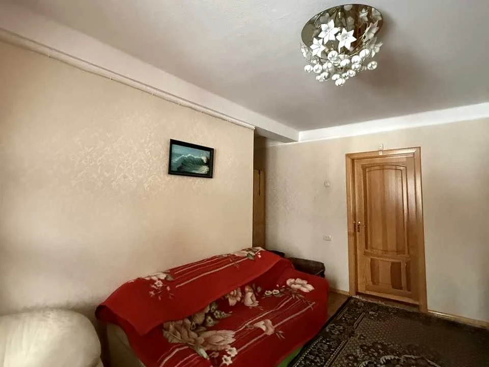 Квартира. Київ, Зодчих вул.