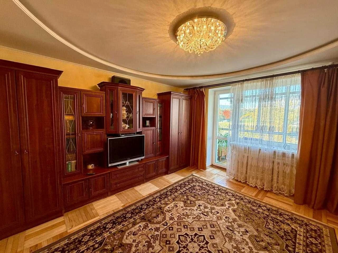Sale of a 3-bedroom apartment on Masepi Street