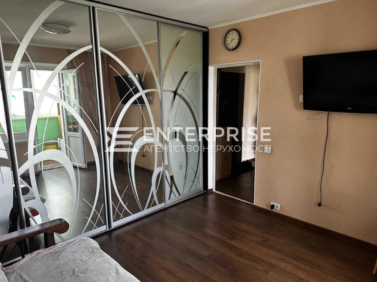 Sale of a 2-bedroom apartment, Balzaka Street, Desniansky district, Troyechyna