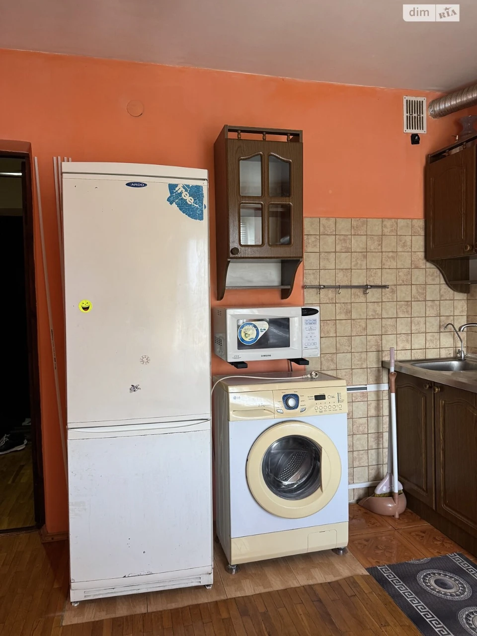 Довгострокова оренда Квартири Вишенька