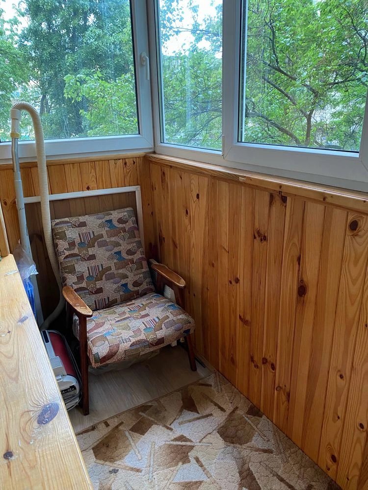 Owner. Studio apartment 32 m². 2nd floor, basement.