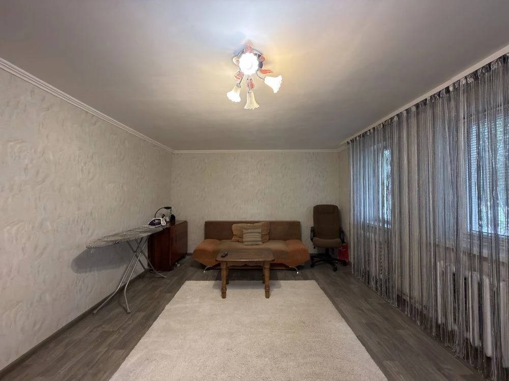 House for sale at the beginning of Romen