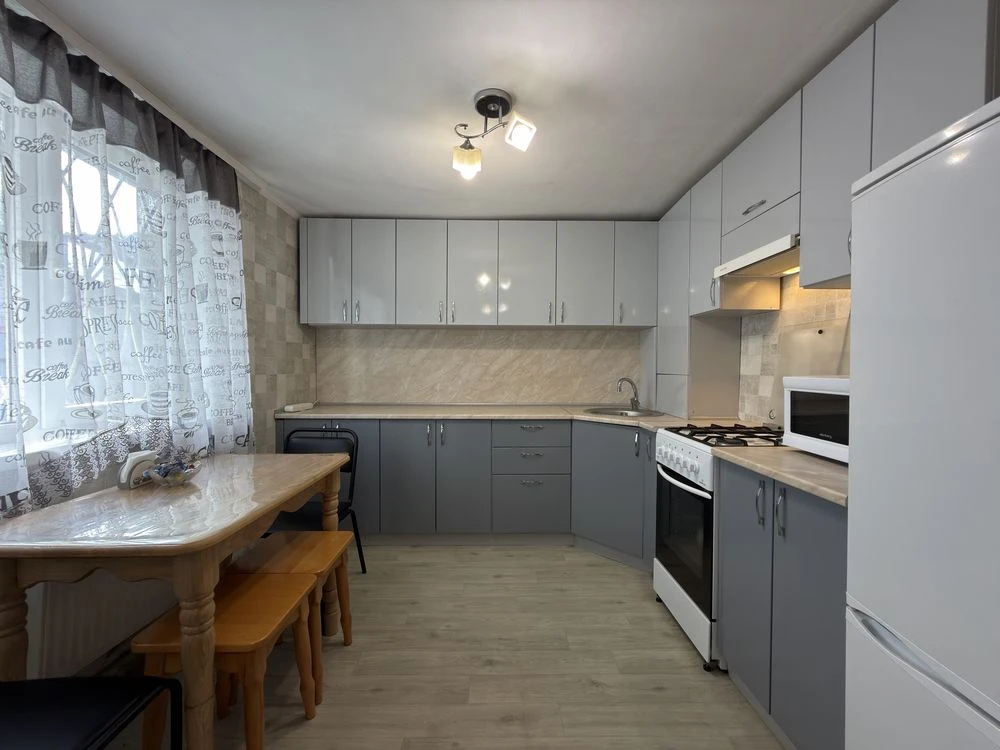 House for sale at the beginning of Romen