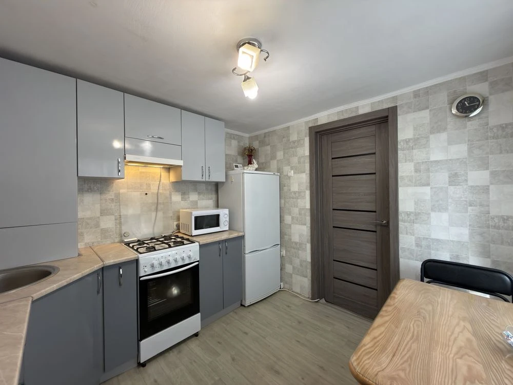 House for sale at the beginning of Romen