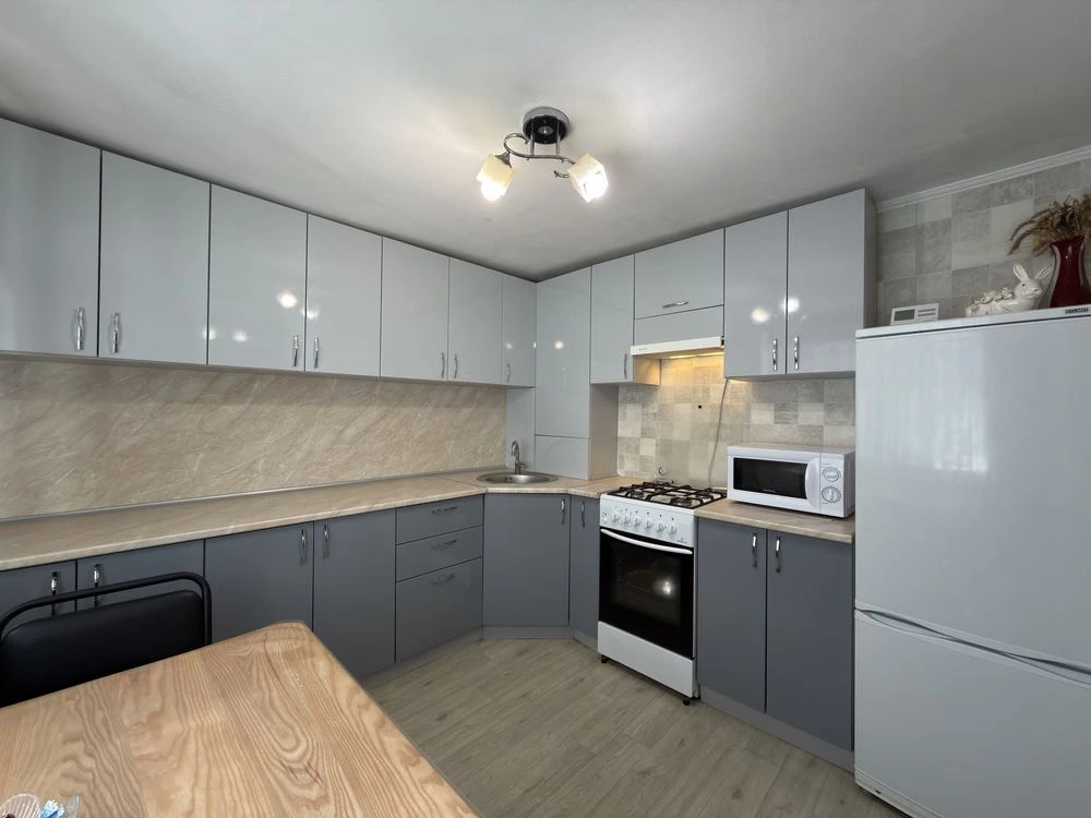 House for sale at the beginning of Romen