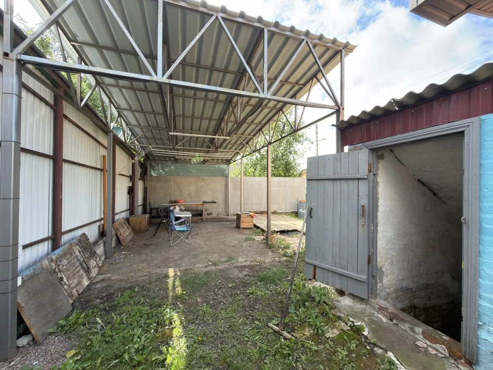 House for sale at the beginning of Romen