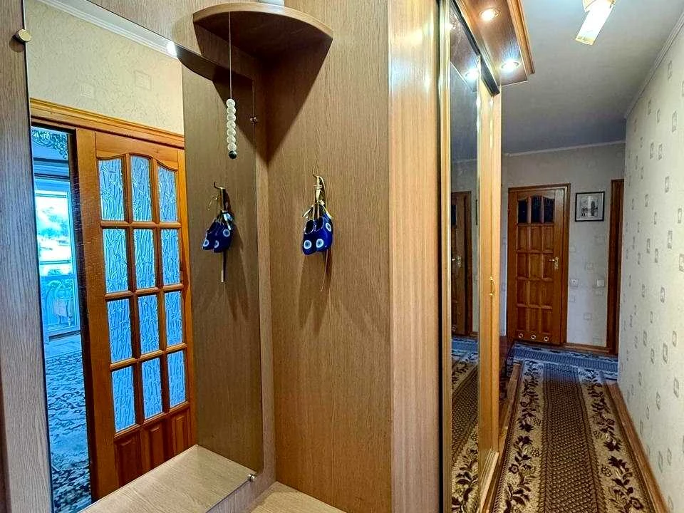 Apartment. Mazepi Street, Lviv