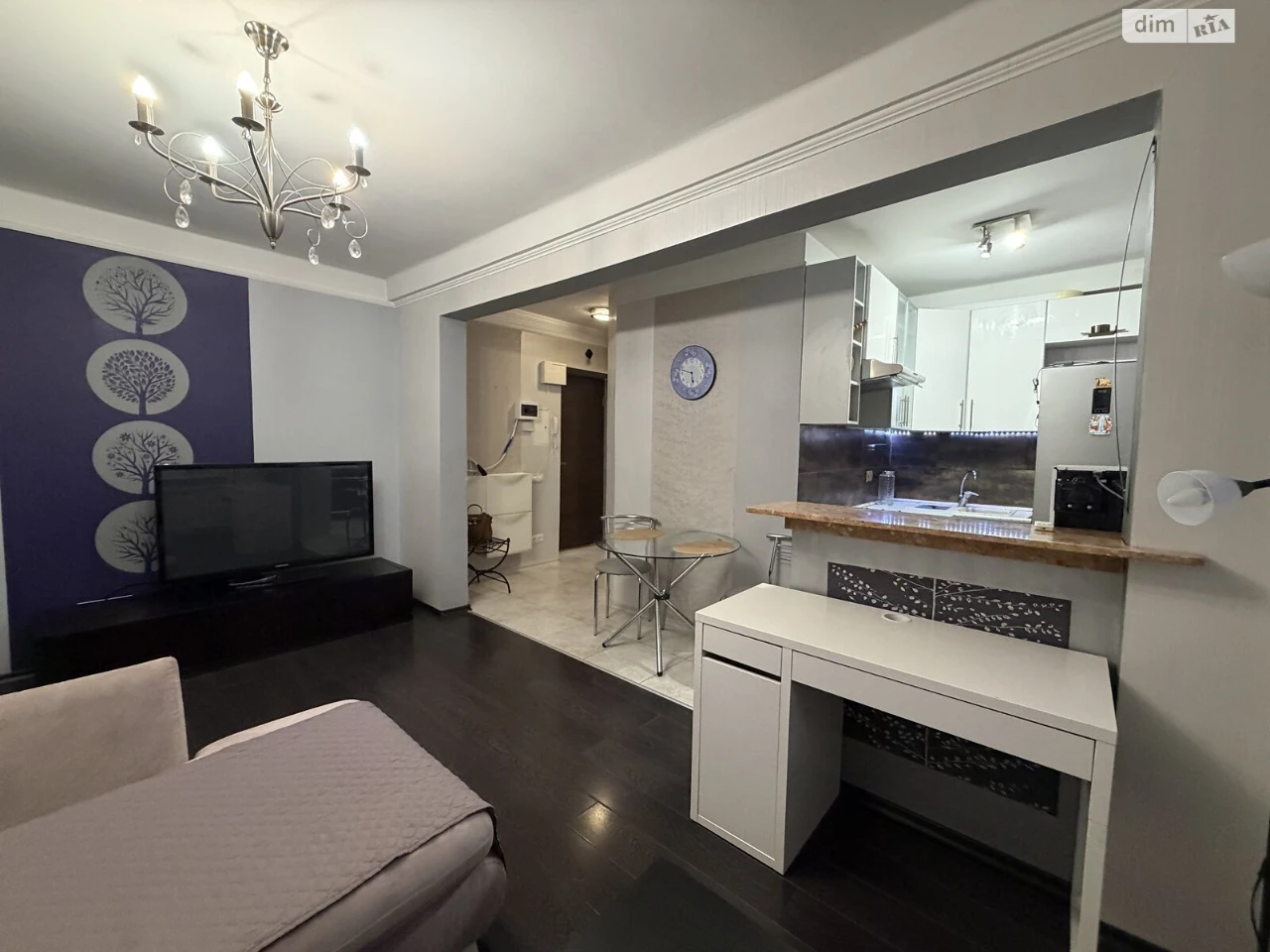 Apartment for Sale in Holosiiv