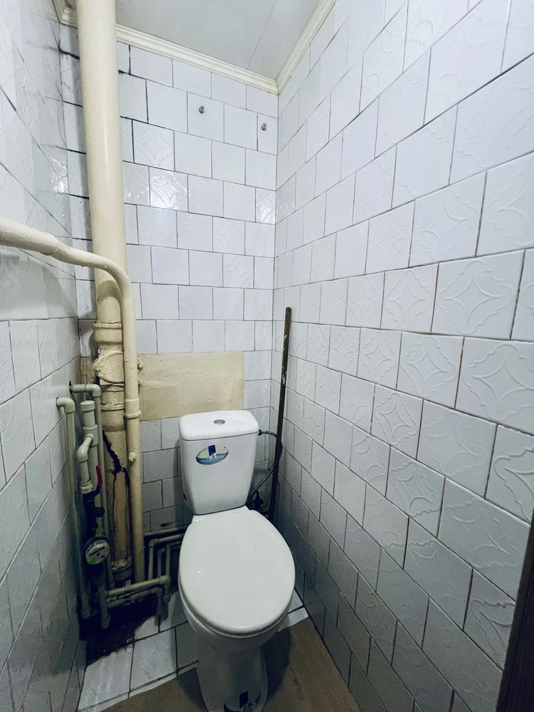 For Sale: 2-bedroom apartment on Popov Street
