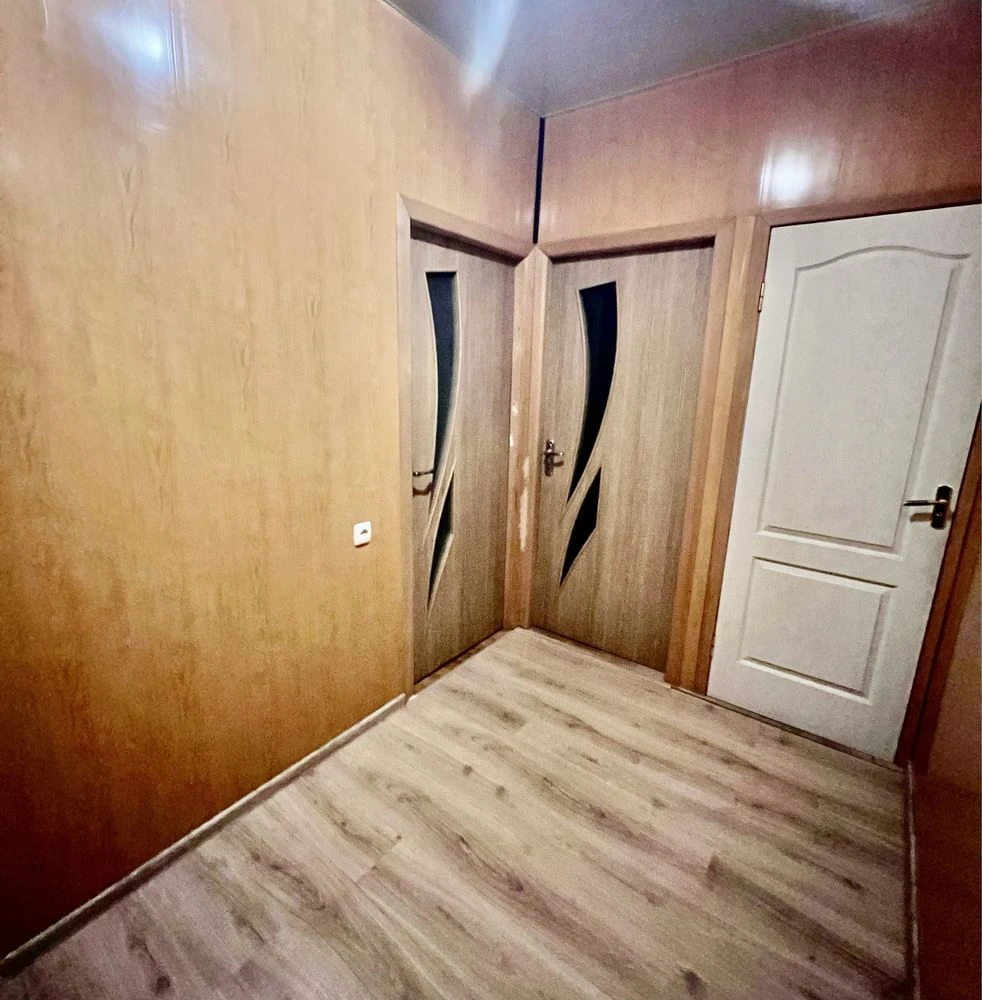For Sale: 2-bedroom apartment on Popov Street
