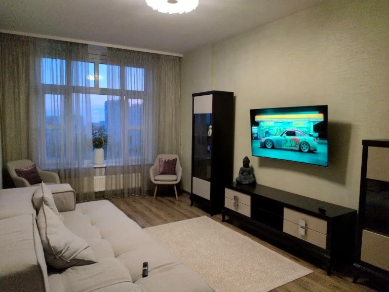 Сдается квартира, 2 комнаты, 80,5 м²
