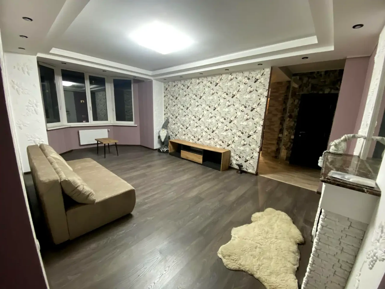 Сдается 3-комнатная квартира 68 м² на 20/24 этаже