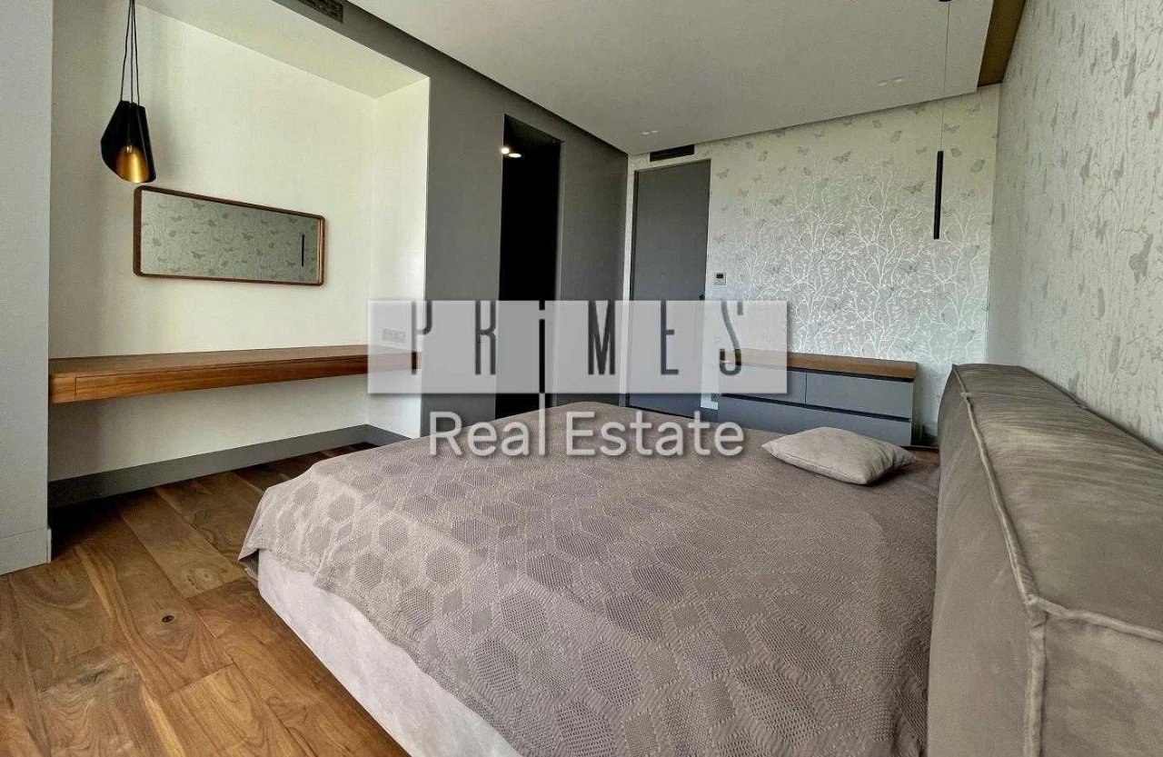 Продажа 5-комнатной квартиры 290 м2 Новопечерские Липки улиц
