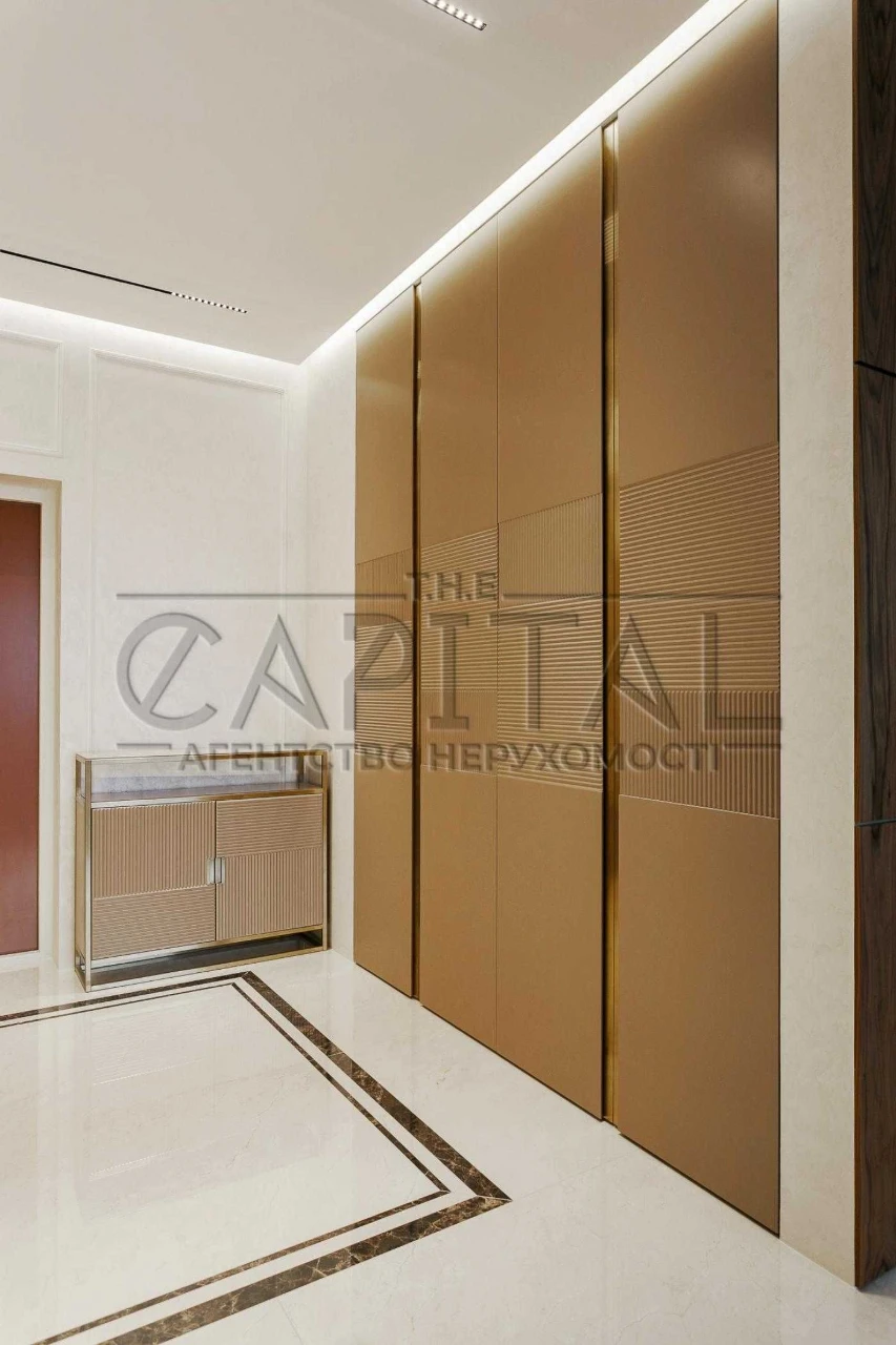 LOW FLOOR! Sale of a luxury apartment in the Premium ЖК Boulevard