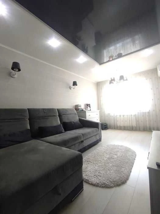 For sale 4-room apartment in Krasny Kamenn Komunare, renovated!