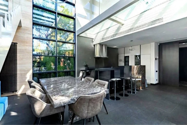 Sale of a house of 490 square meters Minimalism Kyiv
