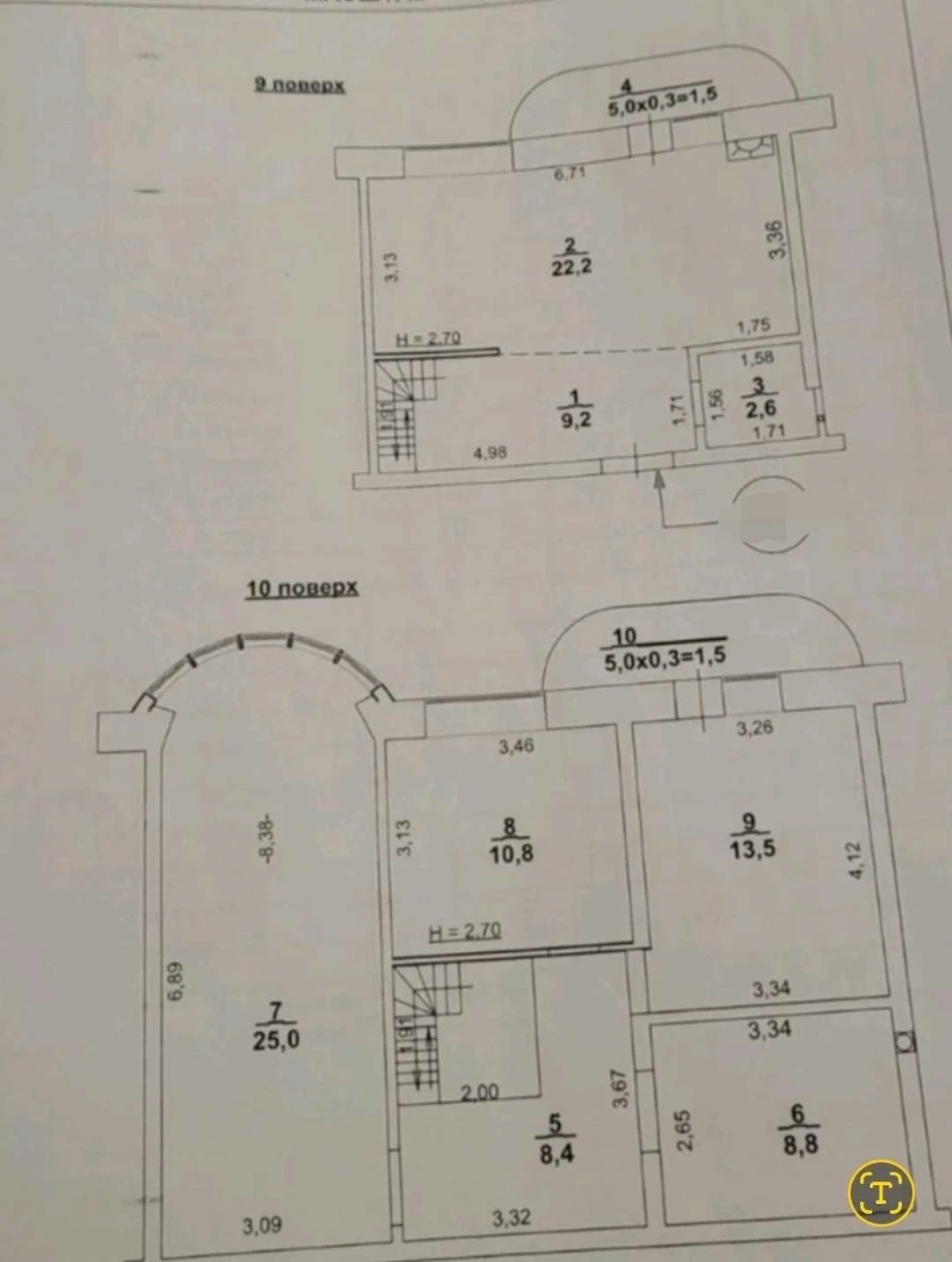 Selling a 2-story, 3-bedroom apartment in a new complex