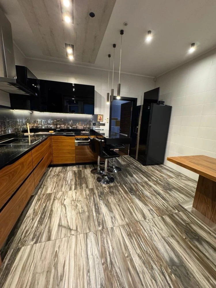 Sale of a spacious, gasified 3-room apartment