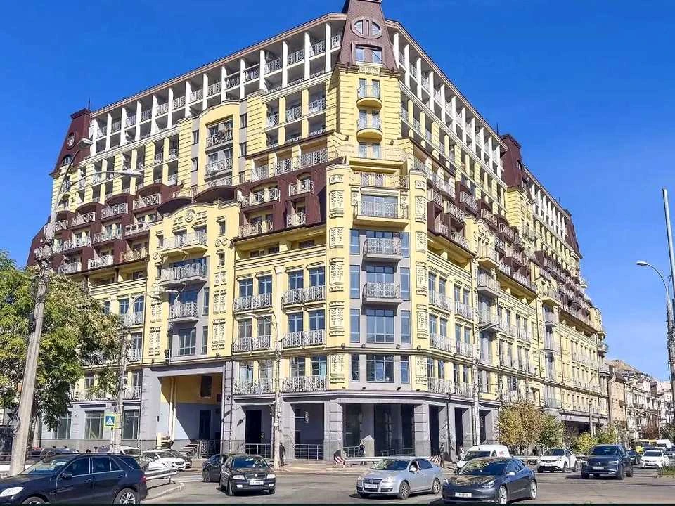 Квартира. Київ, Нижній Вал вул.