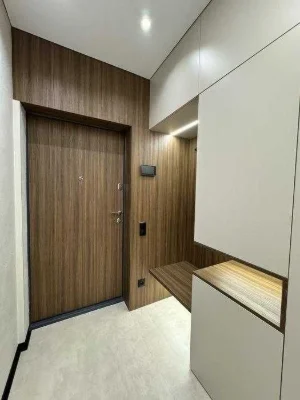 For Sale: 2-bedroom, 54 sq m apartment in Novopechersky Lypky, Drogomyriv, Verkho