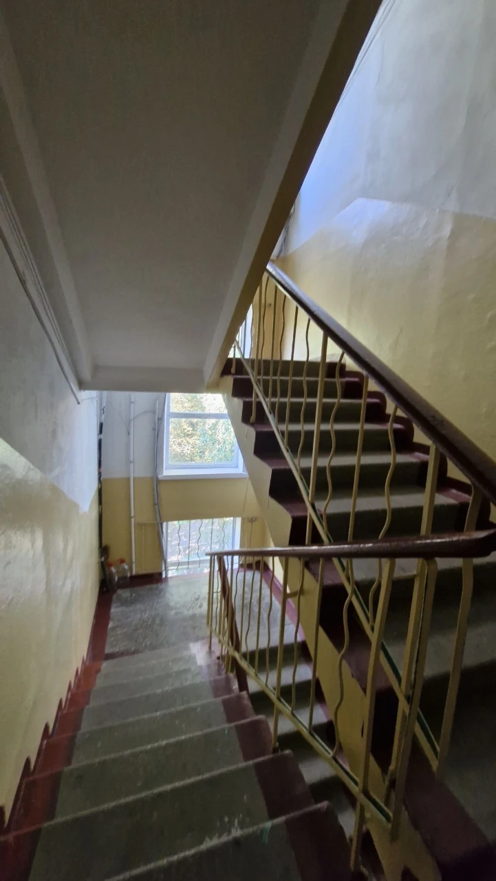 For Sale 1-bedroom apartment on Prospect O. Polya, near TЦ "Slavutich