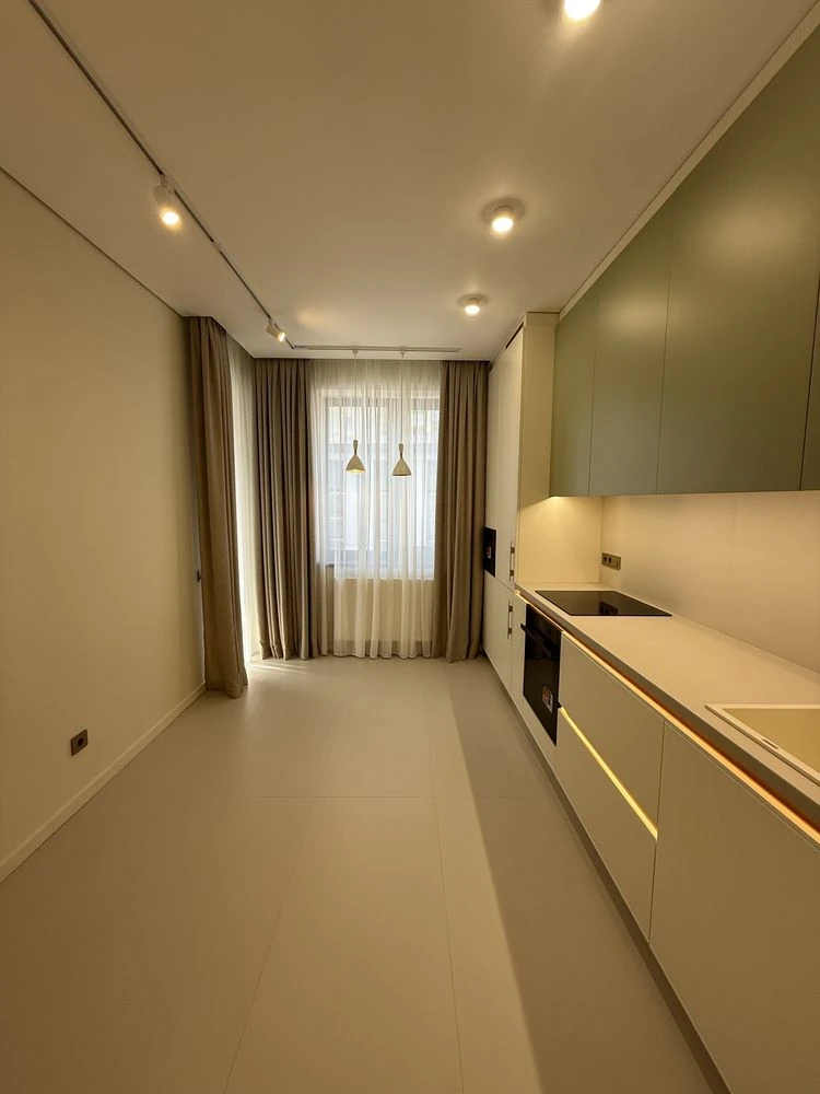 Sale of a spacious apartment in a club-type building