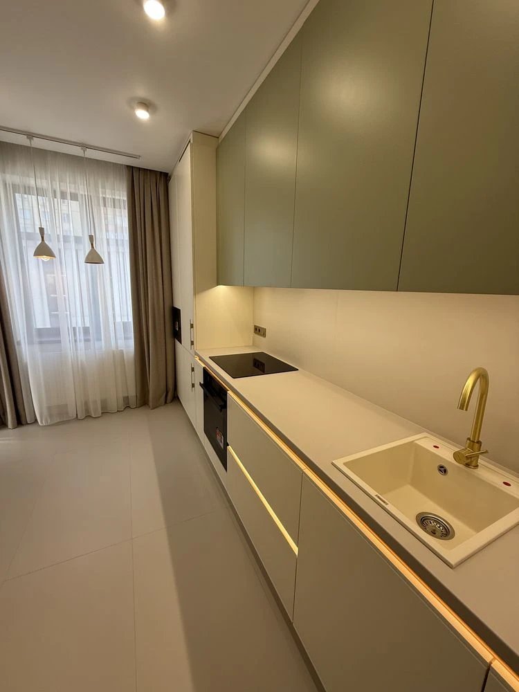 Sale of a spacious apartment in a club-type building
