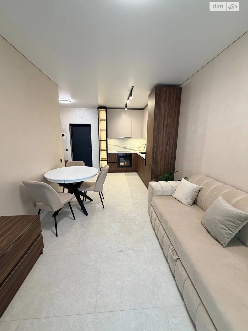 Apartment for Sale - Kompontny