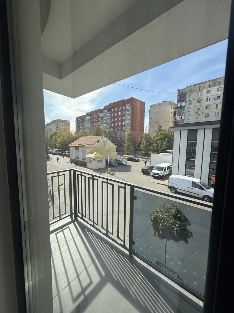 Sale of a spacious apartment in a club-type building