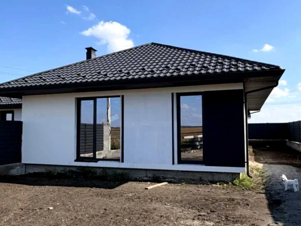 Будинок. Рівне, Барвінкова