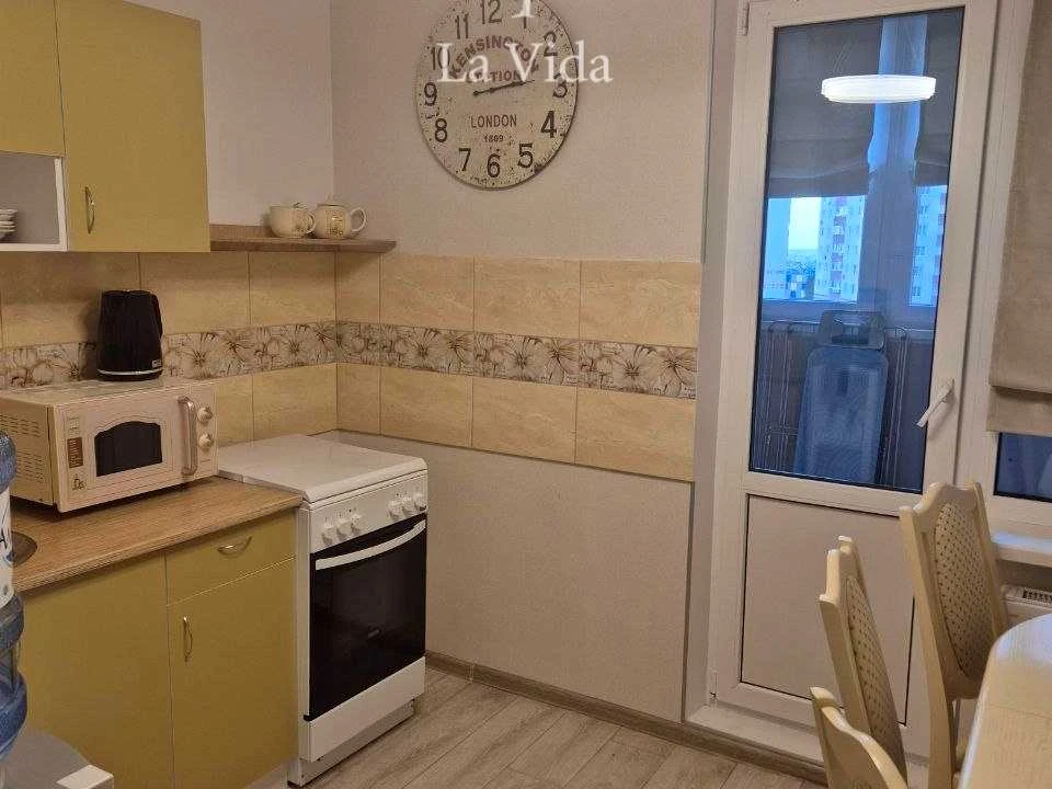 Apartment. Elizabeth Chvydar Street, Kyiv