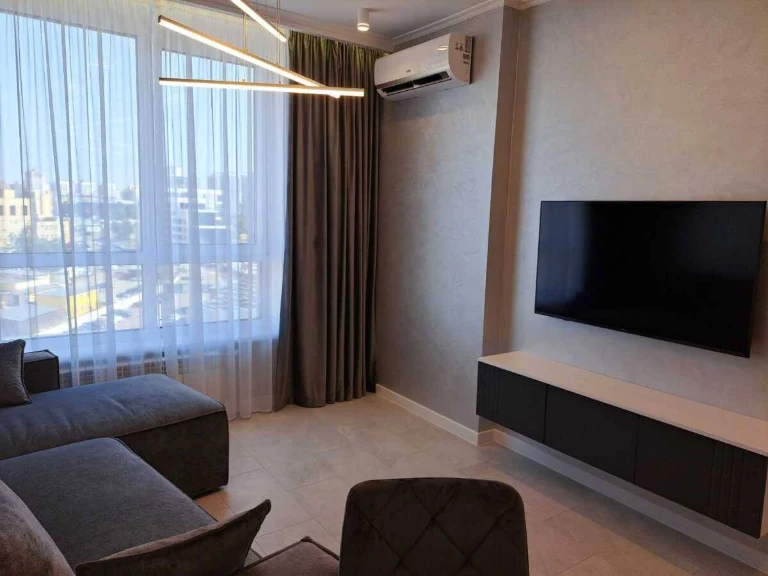 Rent Long-Term 1-Bedroom Apartment in Kyiv, Dniprovsk, Dniprovsky District