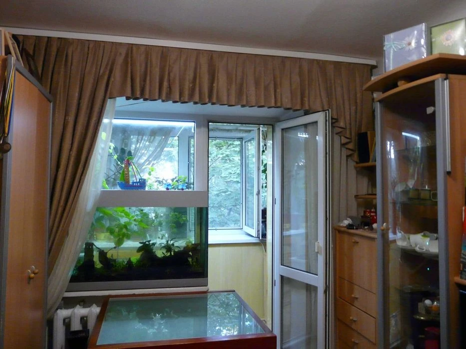 Продам 2 комнатную квартиру на проспекте Науки / Гагарина, зу