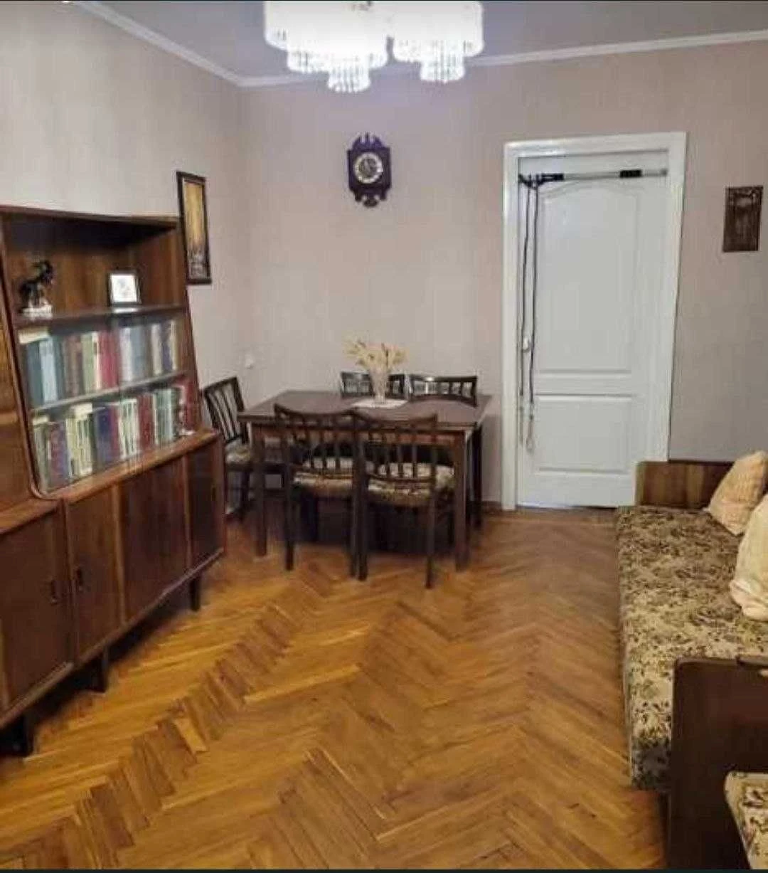 Продам 2-комнатную квартиру в Новых домах
