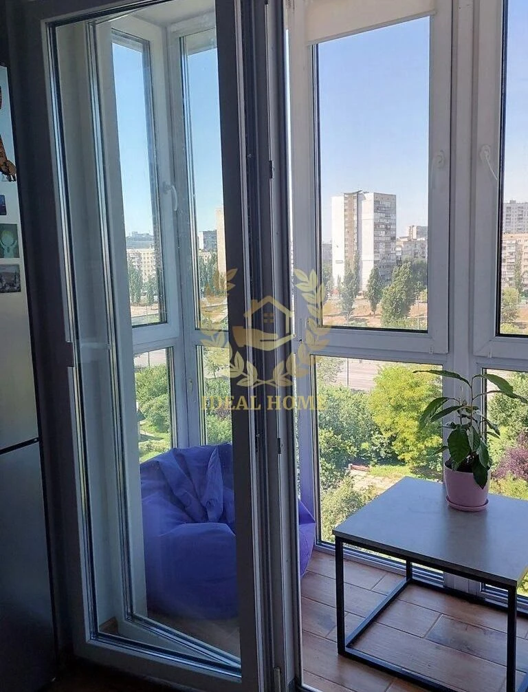Продам 1-кімн. квартиру, 9/9, 31.5 м², Київ – комфорт і зати