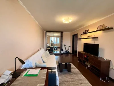 ПРОДАМ 2к квартиру ТОПОЛЯ-2 район Січі Правий берег
